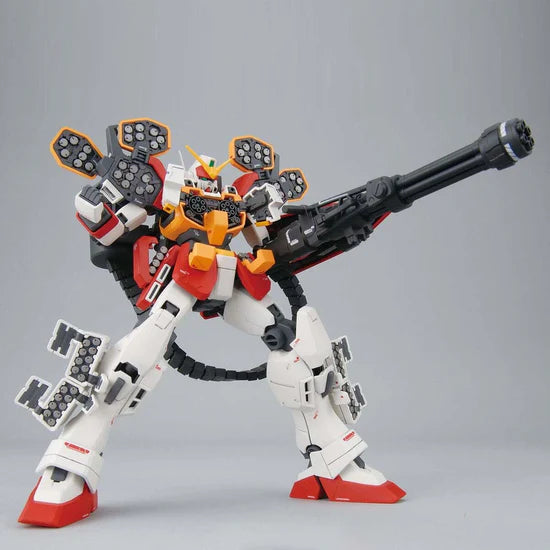 Bandai: Mobile Suit Gundam - MG 1/100 Endless Waltz Gundam Heavyarms EW Ver.