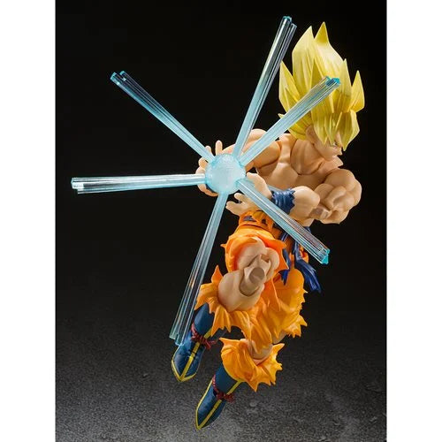 Bandai - Dragon Ball Z Legendary Super Saiyan Goku S.H.Figuarts Action Figure