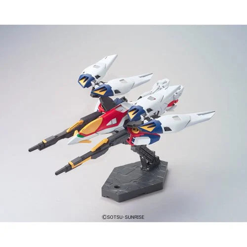 Bandai: Mobile Suit Gundam Wing Gundam Zero HG 1:144 Scale Model Kit