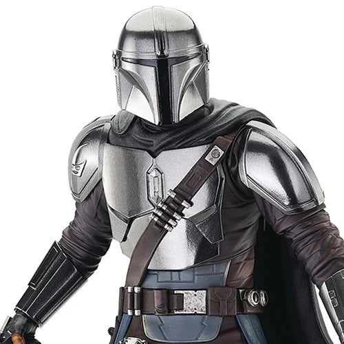 Diamond Select - Star Wars The Mandalorian Season 3 Milestones Din Djarin 1:6 Scale Statue