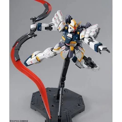 Mobile Suit Gundam Wing: Endless Waltz Gundam Sandrock MG 1:100 Scale Model Kit