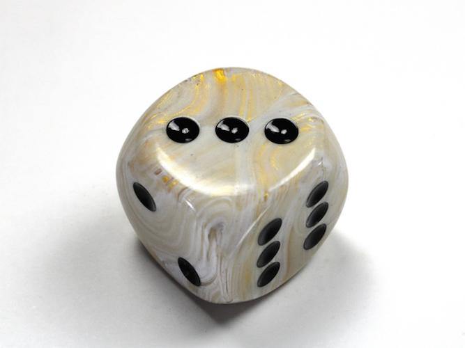 Chessex 30mm d6 Marble Dice (1) : Ivory - Black