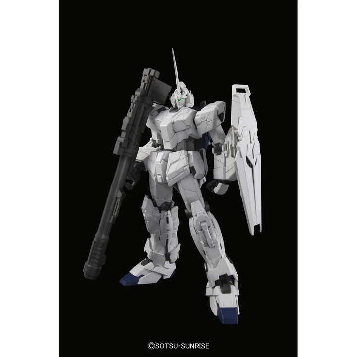 Bandai: Unicorn Gundam RX-0 Perfect Grade Model Kit