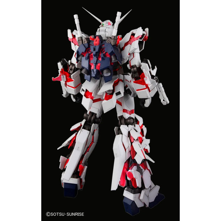 Bandai: Unicorn Gundam RX-0 Perfect Grade Model Kit