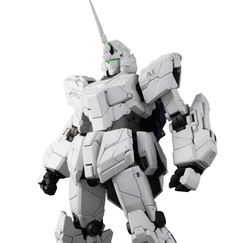 Bandai: Unicorn Gundam RX-0 Perfect Grade Model Kit