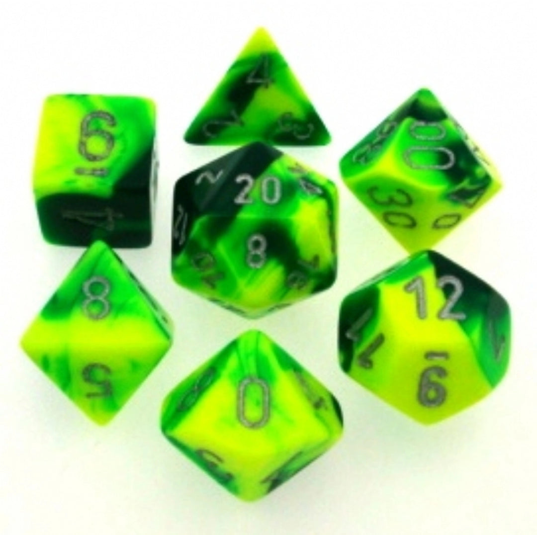 Chessex Dice: Gemini Green/Yellow With Silver (7)