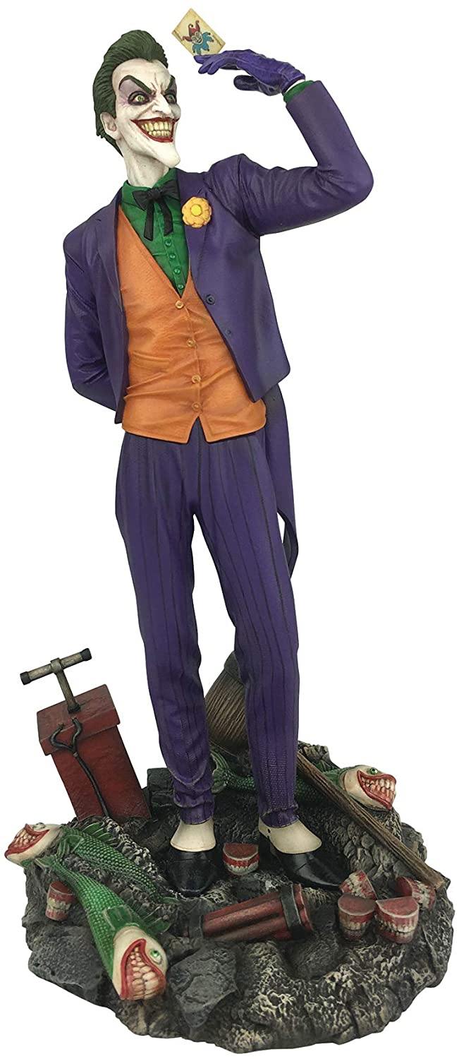 Diamond Select: DC Gallery Joker Comic PVC Figure - The Hobby Hub