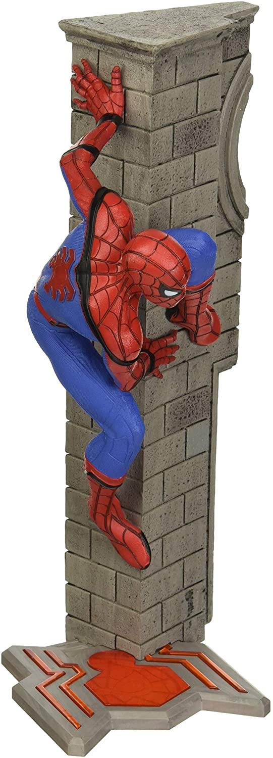 DIAMOND SELECT TOYS Marvel Gallery: Spider-Man Homecoming PVC Vinyl Figure - The Hobby Hub