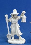 Dark Heaven: Bones Classic - Townsfolk Undertaker Miniature