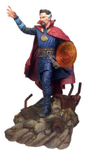 Diamond Select - Marvel Gallery Avengers 3 Dr. Strange Statue