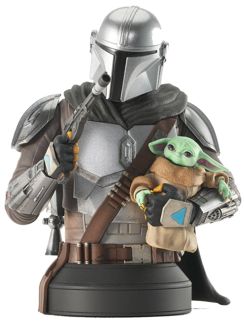 Diamond Select Star Wars The Mandalorian With Grogu PX Exclusive 1/6 Bust