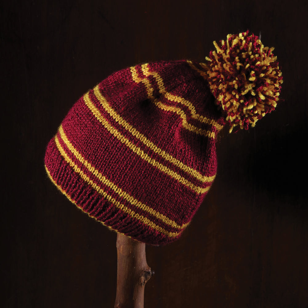 Harry Potter Wizarding World Knit Kit - Gryffindor House Bobble Hat