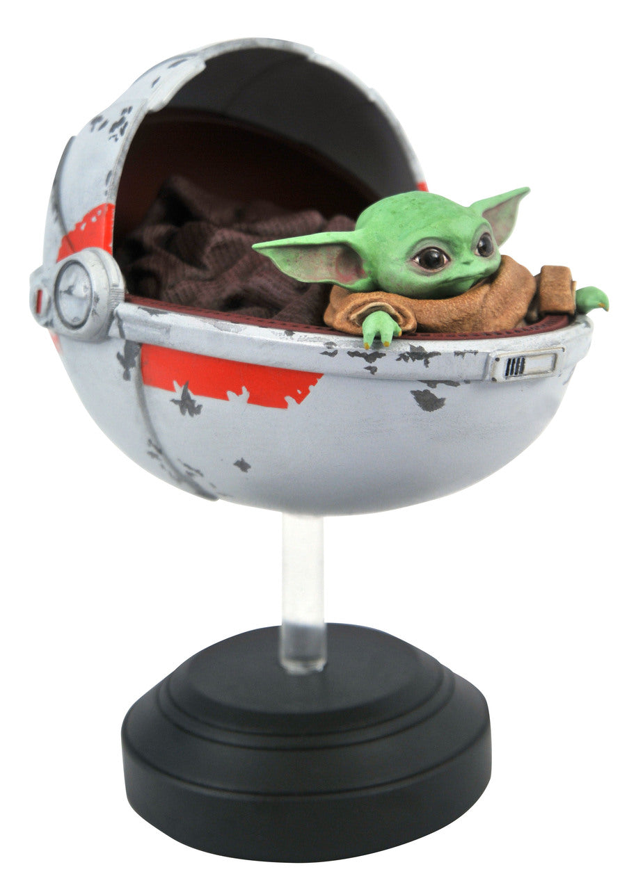Diamond Select - Star Wars The Mandalorian The Child In Pram Statue