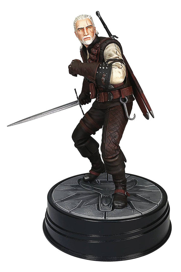 Dark Horse Comics: Witcher 3 Wild Hunt Geralt Manticore Figure