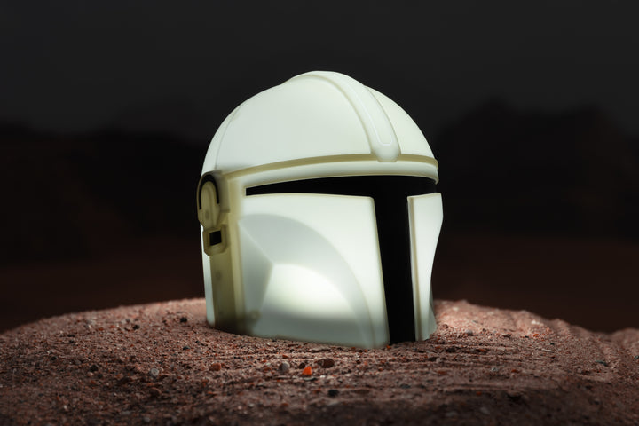 Mandalorian Desktop Light